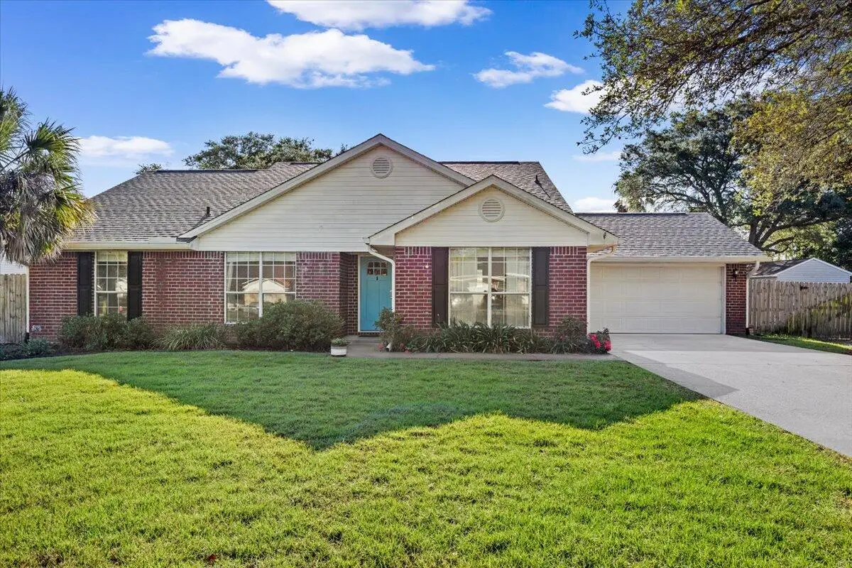 2832 Winners Circle Drive, Navarre, FL 32566 - #1