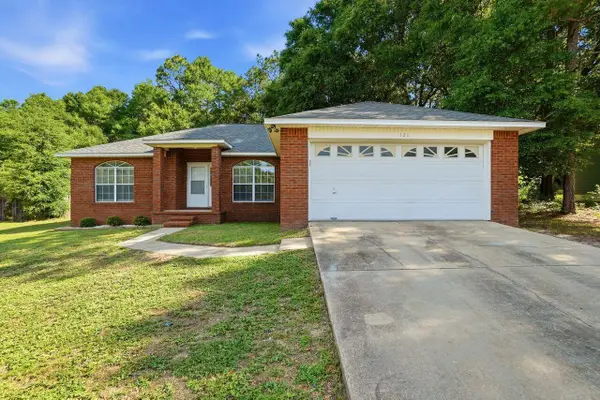 120 Jacob Drive, Crestview, FL 32536