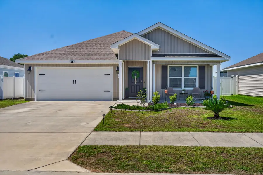 51 Silverthorn Street, Freeport, FL 32439 - #3
