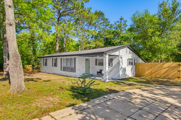 1095 Texas Parkway, Crestview, FL 32536
