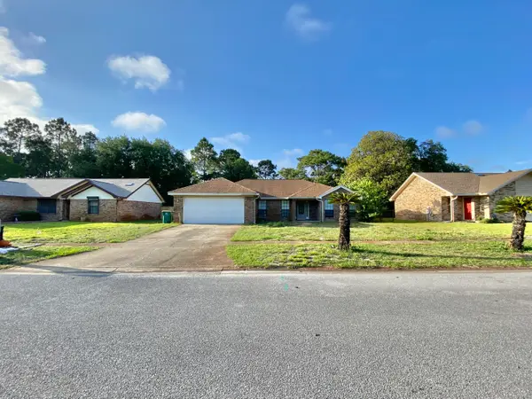 1063 Boulevard De La Parisienne, Mary Esther, FL 32569