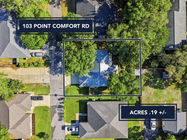 103 Point Comfort Road, Mary Esther, FL 32569