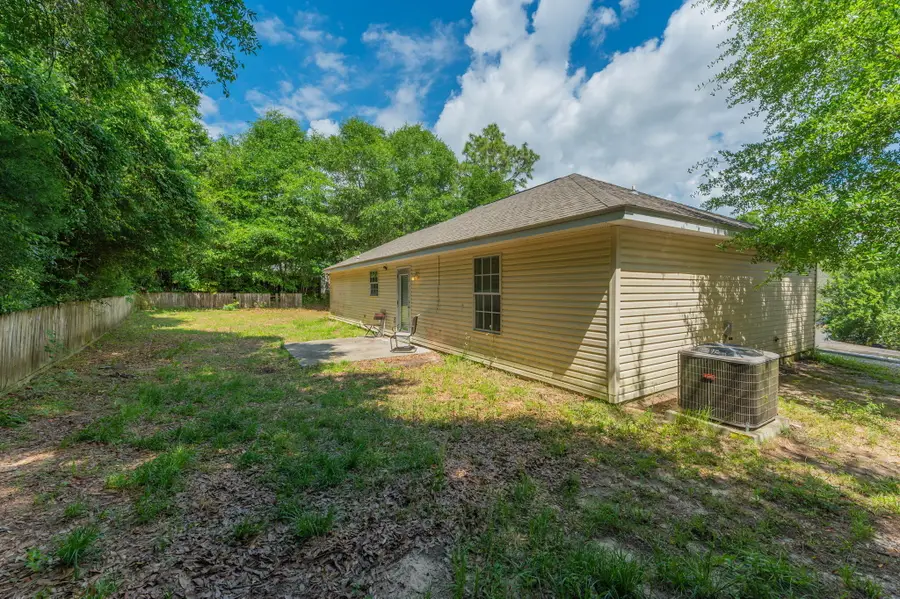 328 Lakeview Drive, Crestview, FL 32536 - #3