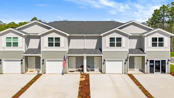 42 Rudder Lane, Freeport, FL 32439
