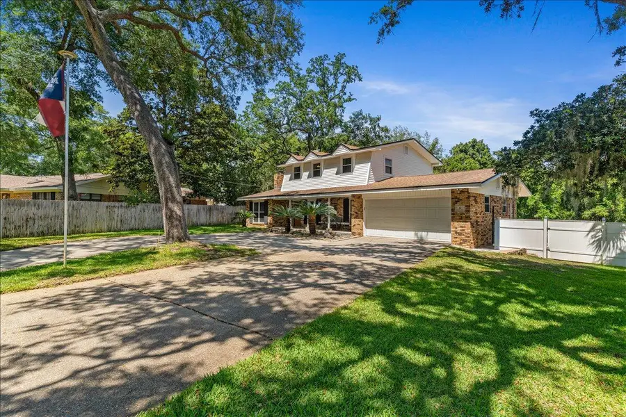 6 Krivik Court, Fort Walton Beach, FL 32547 - #3