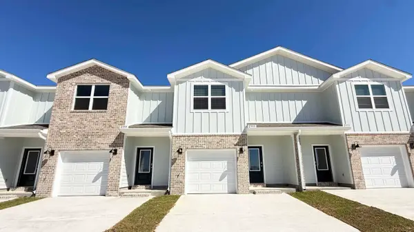 2402 Cliff Hollow Circle, Gulf Breeze, FL 32563
