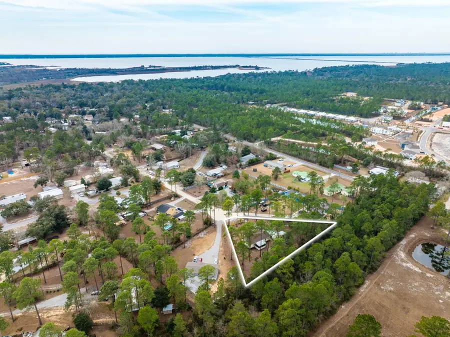 60 N Magnolia Court, Freeport, FL 32439 - #2