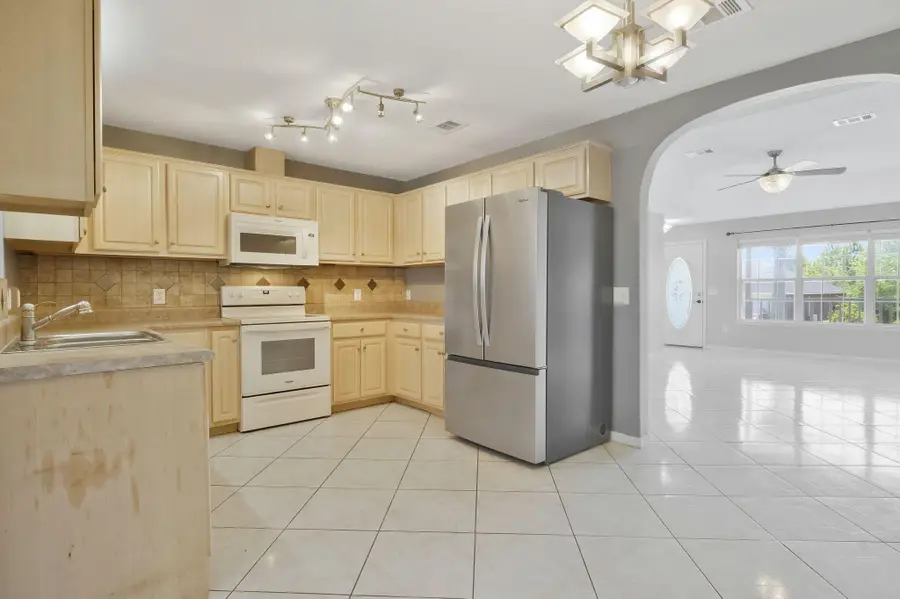 6646 Woodbury Forest Drive, Milton, FL 32583 - #3