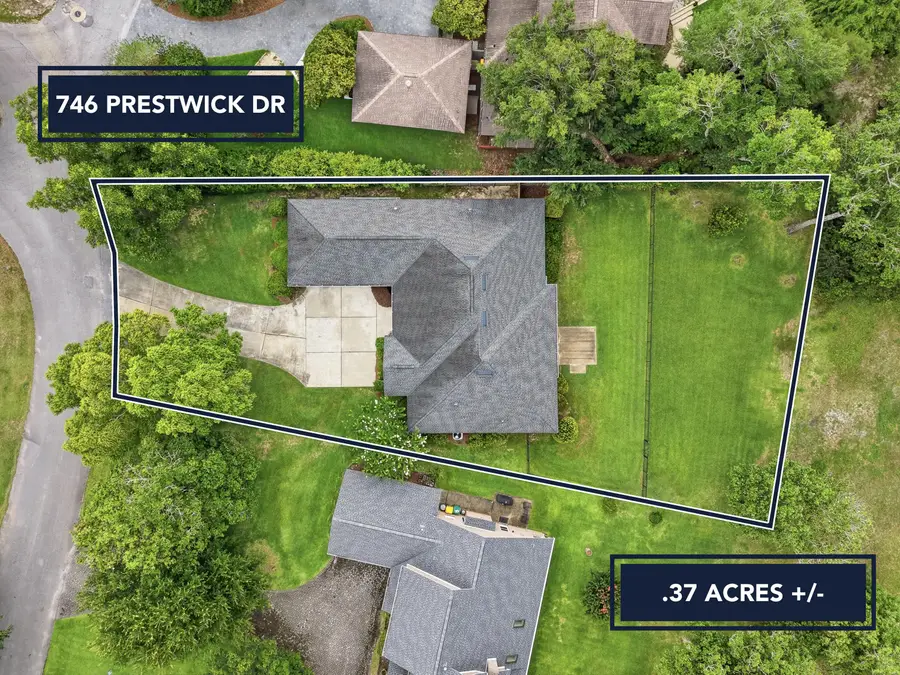 746 Prestwick Drive, Niceville, FL 32578 - #2