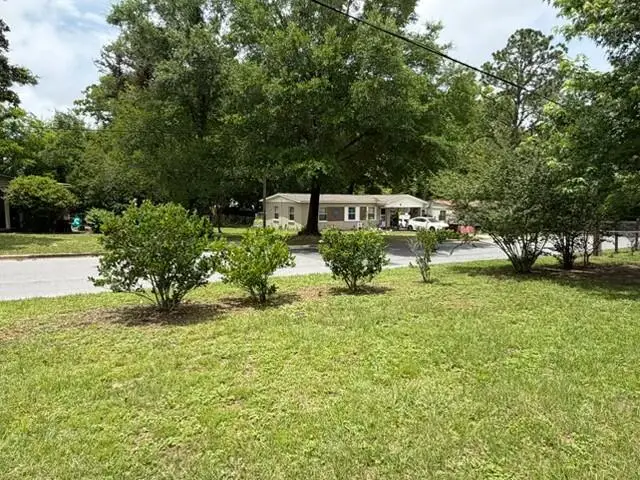 197 W North Avenue, Crestview, FL 32536 - #3
