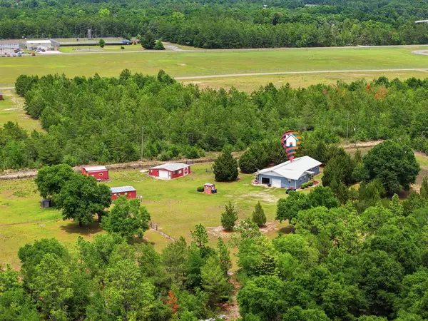 585 E Huckaba Road, DeFuniak Springs, FL 32435