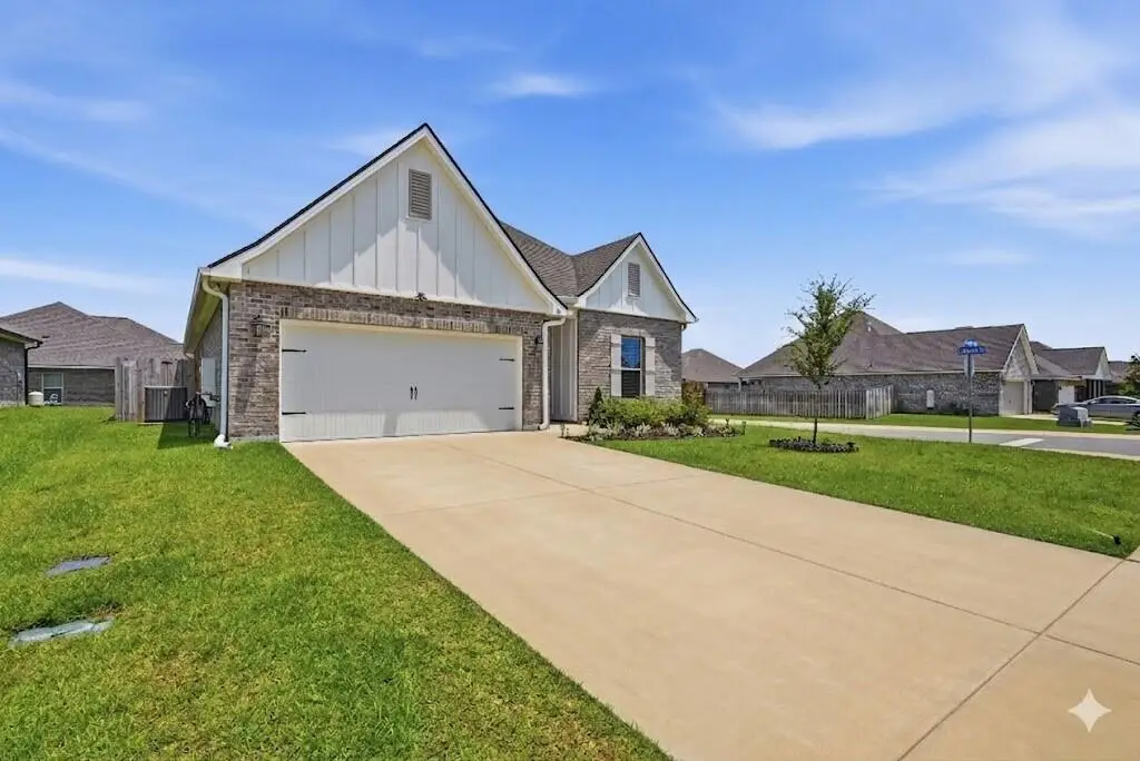 86 Alleyoak Lane, Freeport, FL 32439 - #1