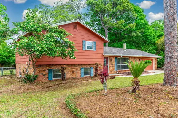 11 Birch Avenue, Shalimar, FL 32579