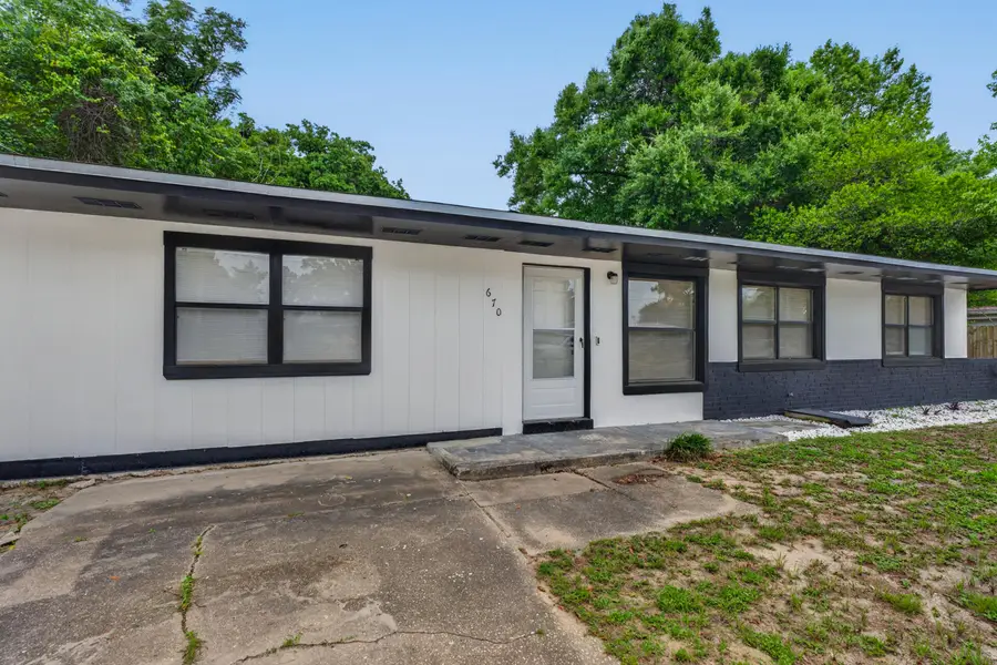 670 Shrewsbury Road, Mary Esther, FL 32569 - #2