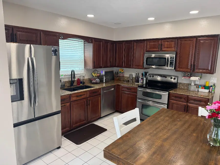 402 Sandy Ridge Circle, Mary Esther, FL 32569 - #3