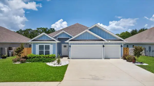1355 Sea Grv Court, Gulf Breeze, FL 32563
