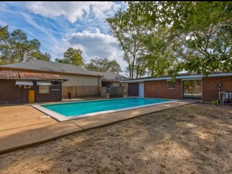398 Edge Avenue, Valparaiso, FL 32580 - #3