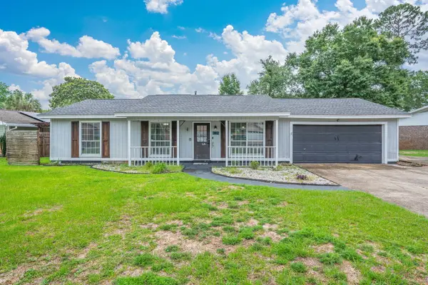 382 Echo Circle, Fort Walton Beach, FL 32548