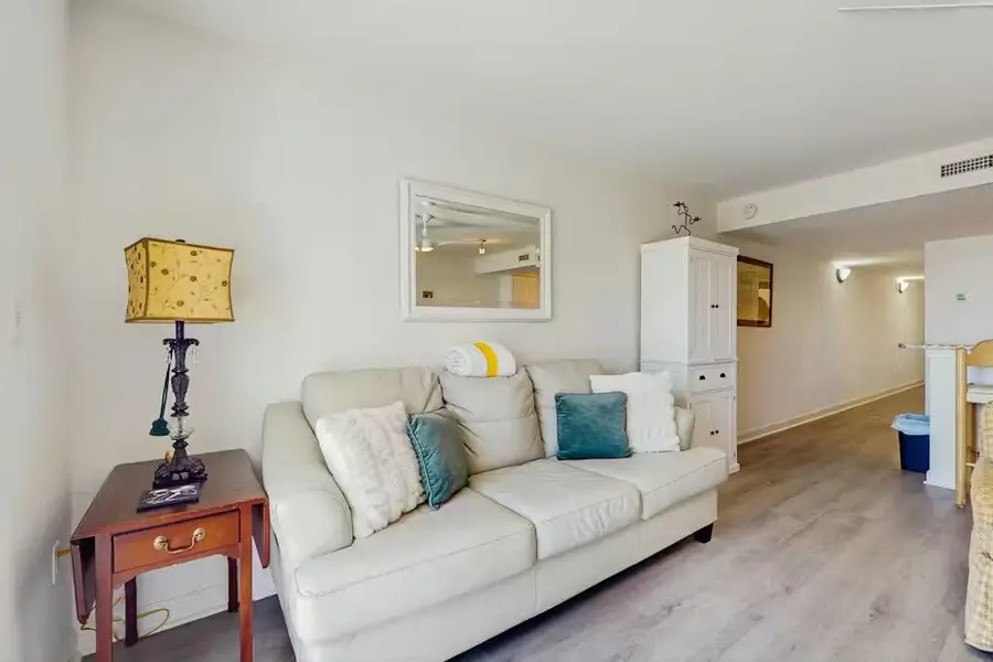 866 Santa Rosa Boulevard #102, Fort Walton Beach, FL 32548 - #2