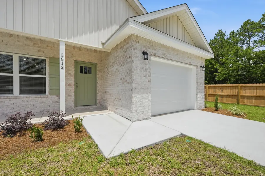 3812 Golden Acres Circle, Crestview, FL 32539 - #3