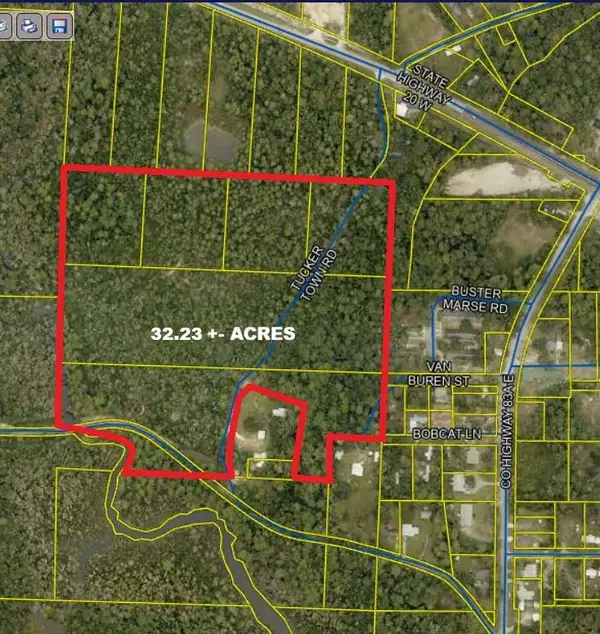 830 Four Mile Road, Freeport, FL 32439