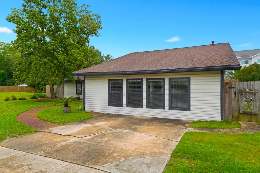 273 Echo Circle, Fort Walton Beach, FL 32548 - #3