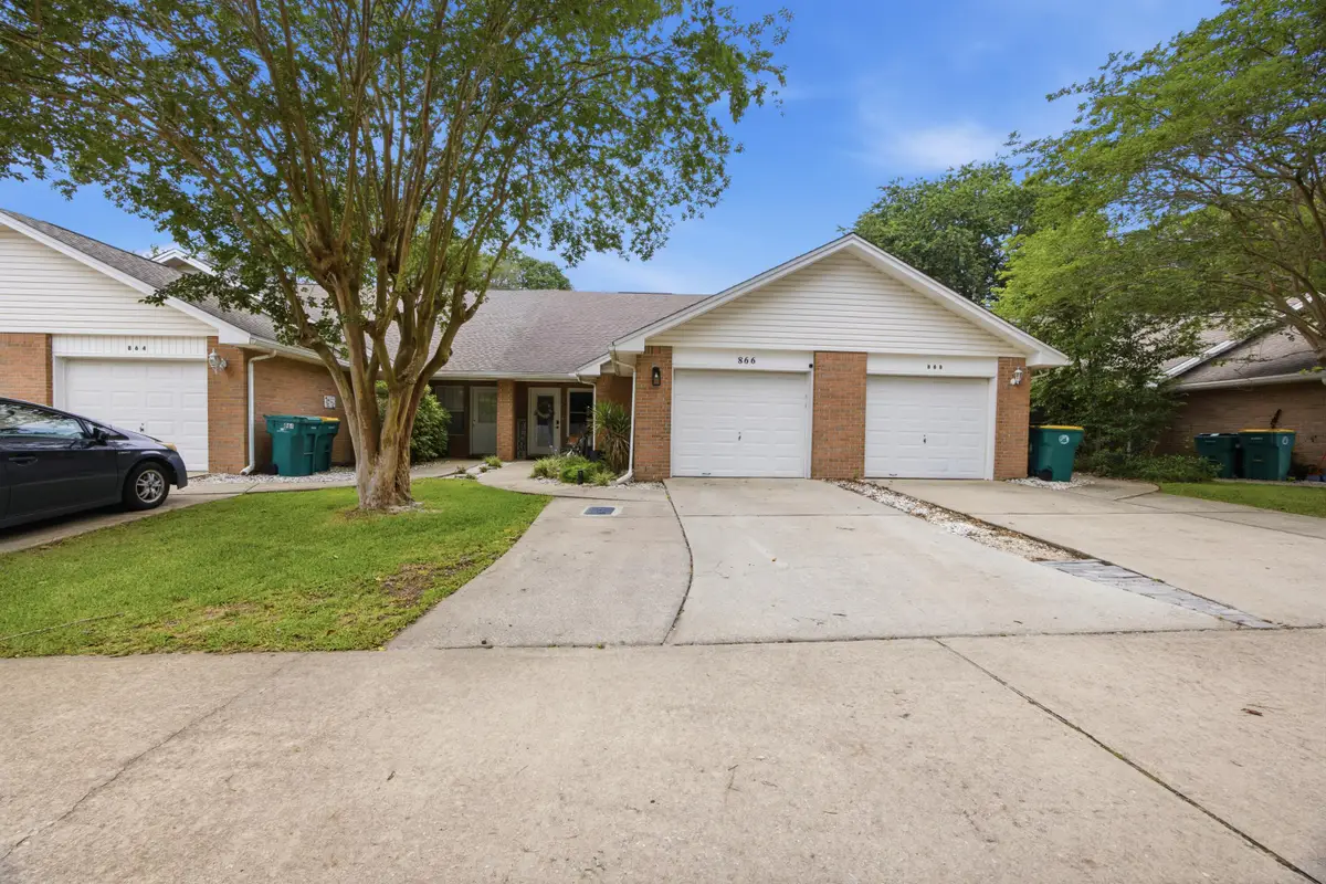 866 Dunwoody Place, Fort Walton Beach, FL 32547 - #1