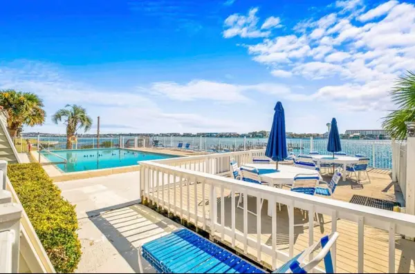 308 SW Miracle Strip Parkway #3B, Fort Walton Beach, FL 32548