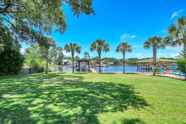821 Cross Street, Destin, FL 32541