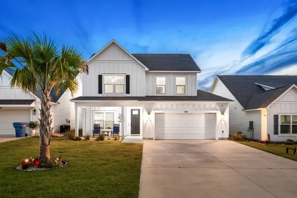 709 Landing Circle, Panama City Beach, FL 32413