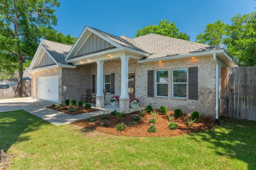 407 Virginia Street, Fort Walton Beach, FL 32547 - #3
