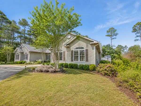 147 Dover Lane, Freeport, FL 32439