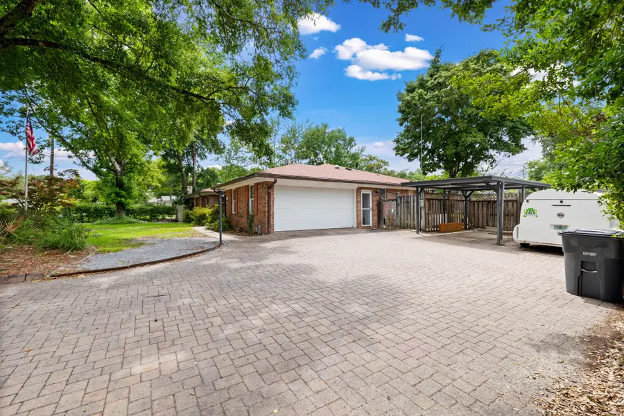 163 Edge Avenue, Valparaiso, FL 32580 - #3