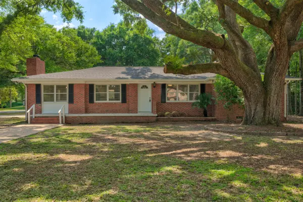 6425 Aspen Avenue, Milton, FL 32570