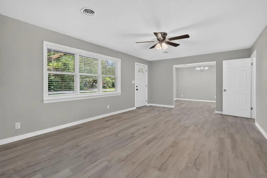6425 Aspen Avenue, Milton, FL 32570 - #3