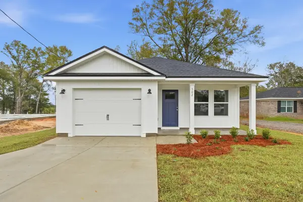 659 Lee Avenue, Crestview, FL 32539