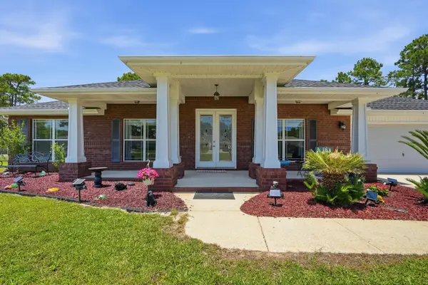 7808 Fenwick Street, Navarre, FL 32566