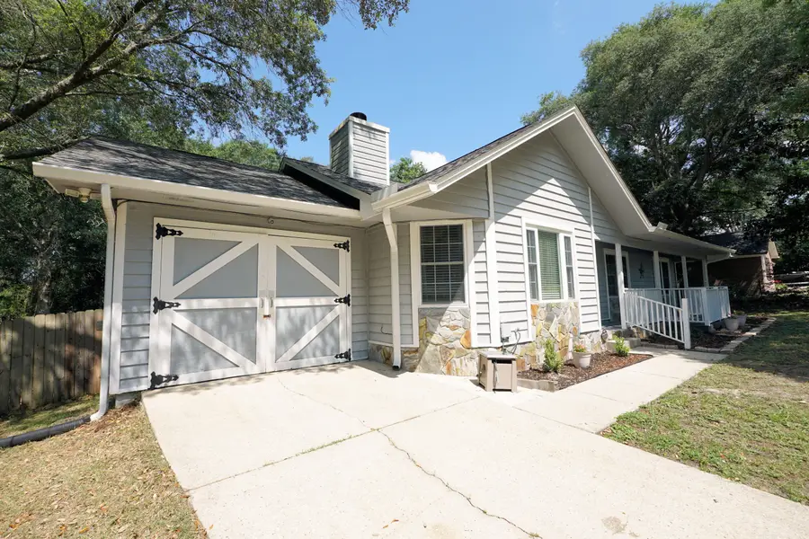 309 Ashley Drive, Crestview, FL 32536 - #2