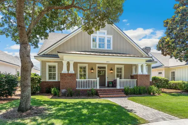 284 Champion Court, Destin, FL 32541