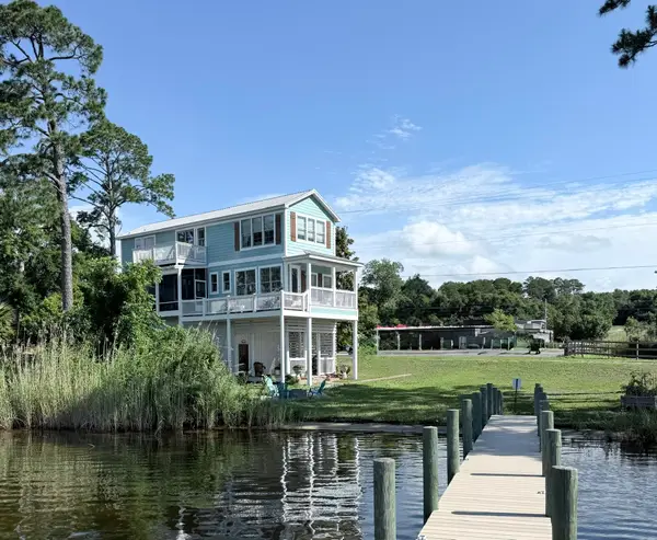 197 Bayshore Drive, Niceville, FL 32578