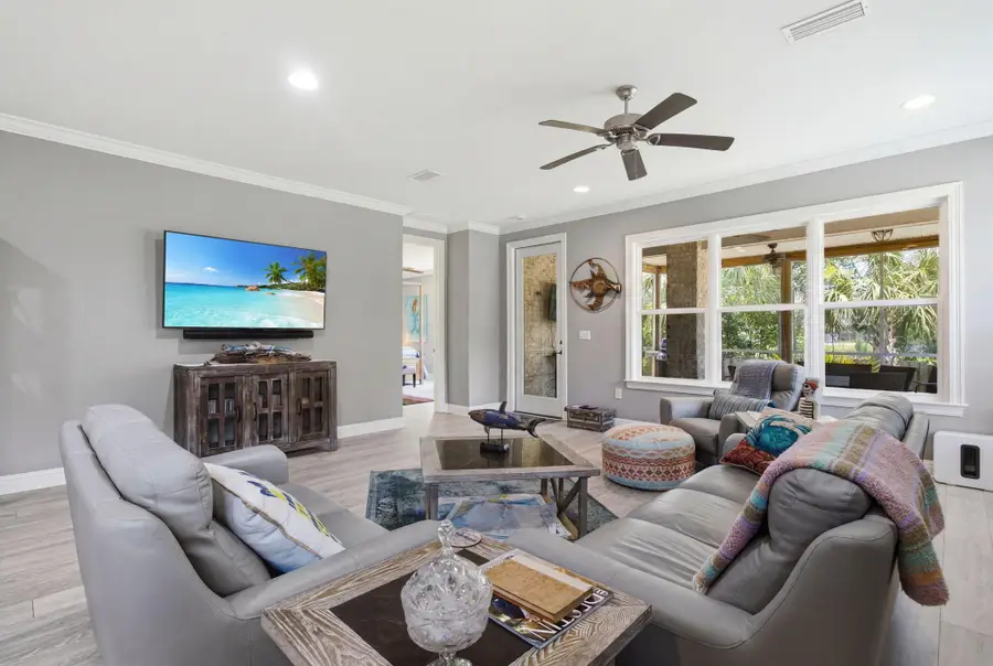 76 Oaktree Boulevard, Freeport, FL 32439 - #3