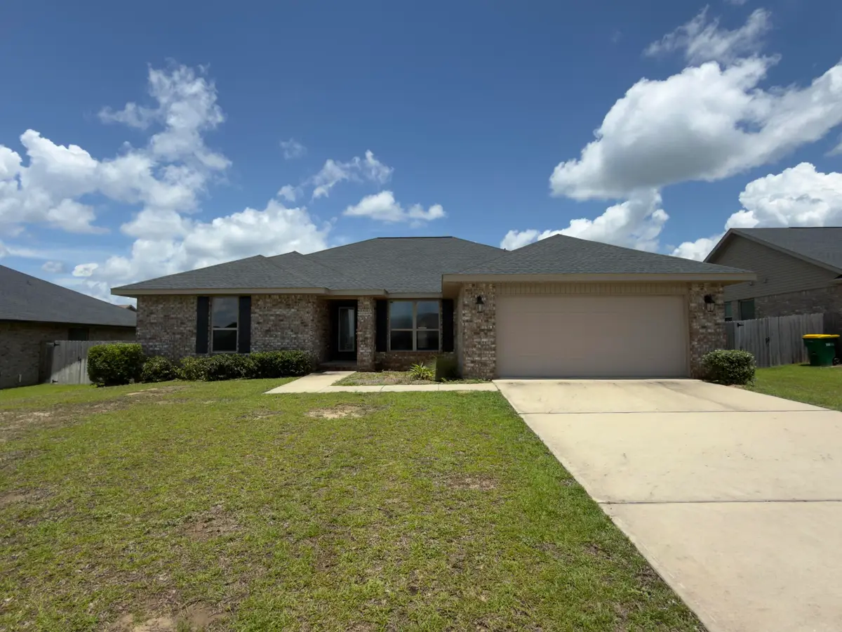 2112 Queen Street, Crestview, FL 32536 - #1