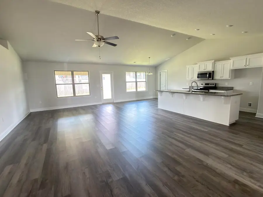 2112 Queen Street, Crestview, FL 32536 - #2
