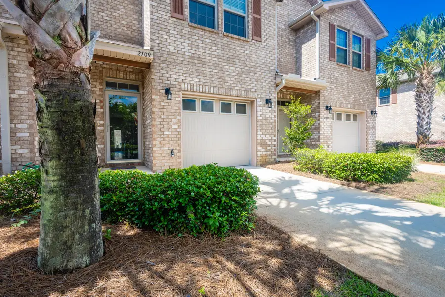 2109 Wilsons Plover Circle, Navarre, FL 32566 - #3