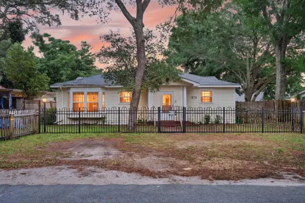 679 Anderson Drive, Fort Walton Beach, FL 32547