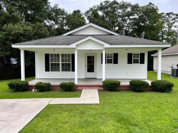 305 N Rangeline Street, Bonifay, FL 32425