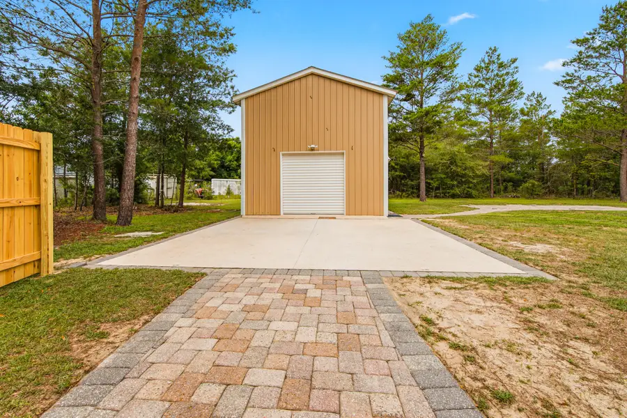 48 Howlin Road, Defuniak Springs, FL 32433 - #2