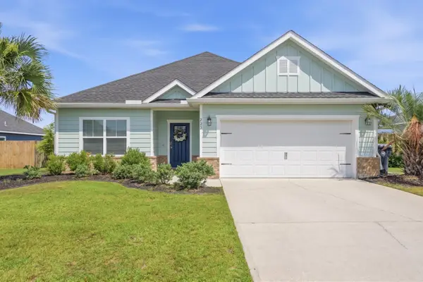 223 Partridge Lane, Freeport, FL 32439