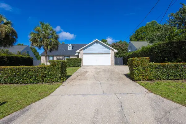 111 Trenton Avenue, Crestview, FL 32539