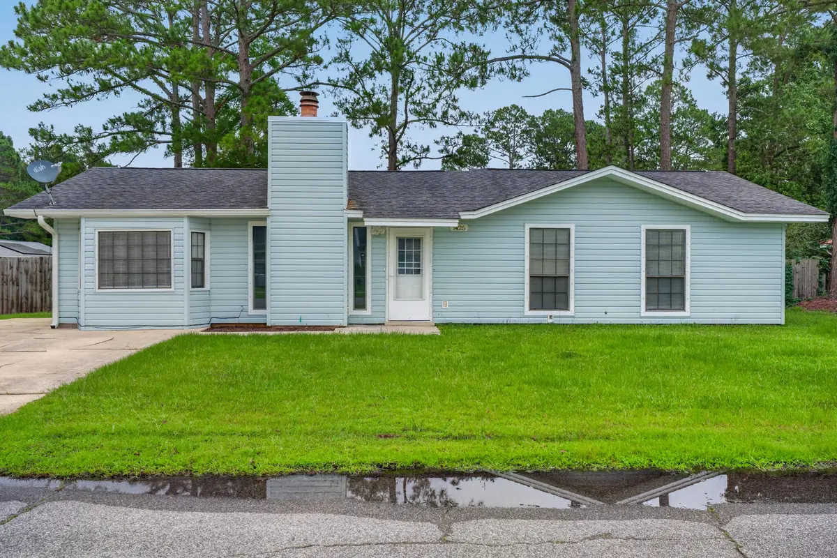 1425 Mixon Drive, Fort Walton Beach, FL 32547 - #1